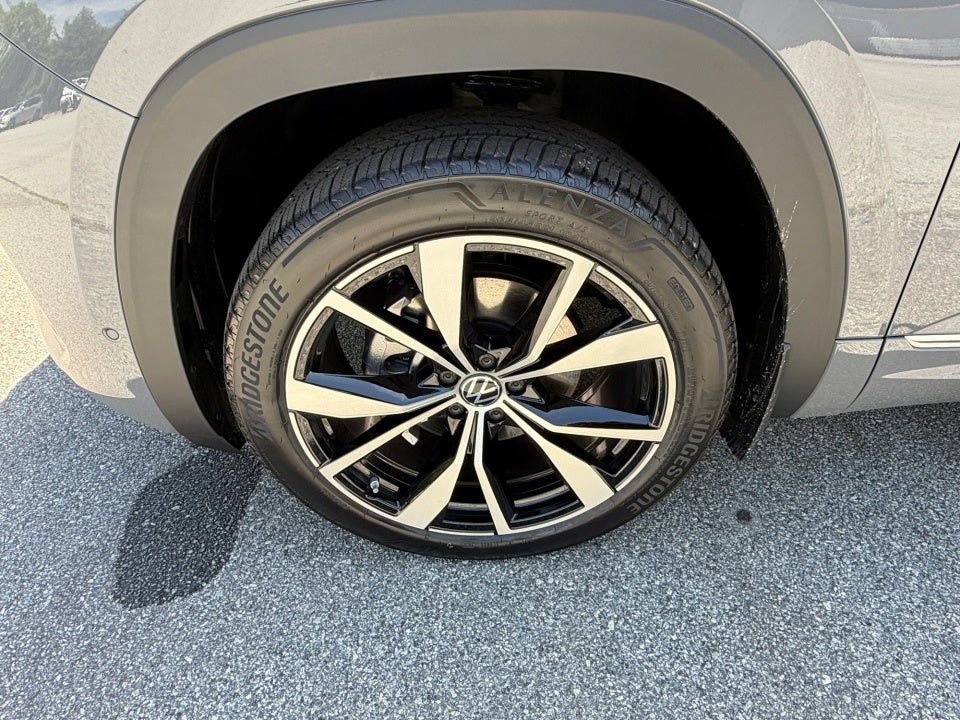 2026 Volkswagen Atlas SEL Premium R-Line