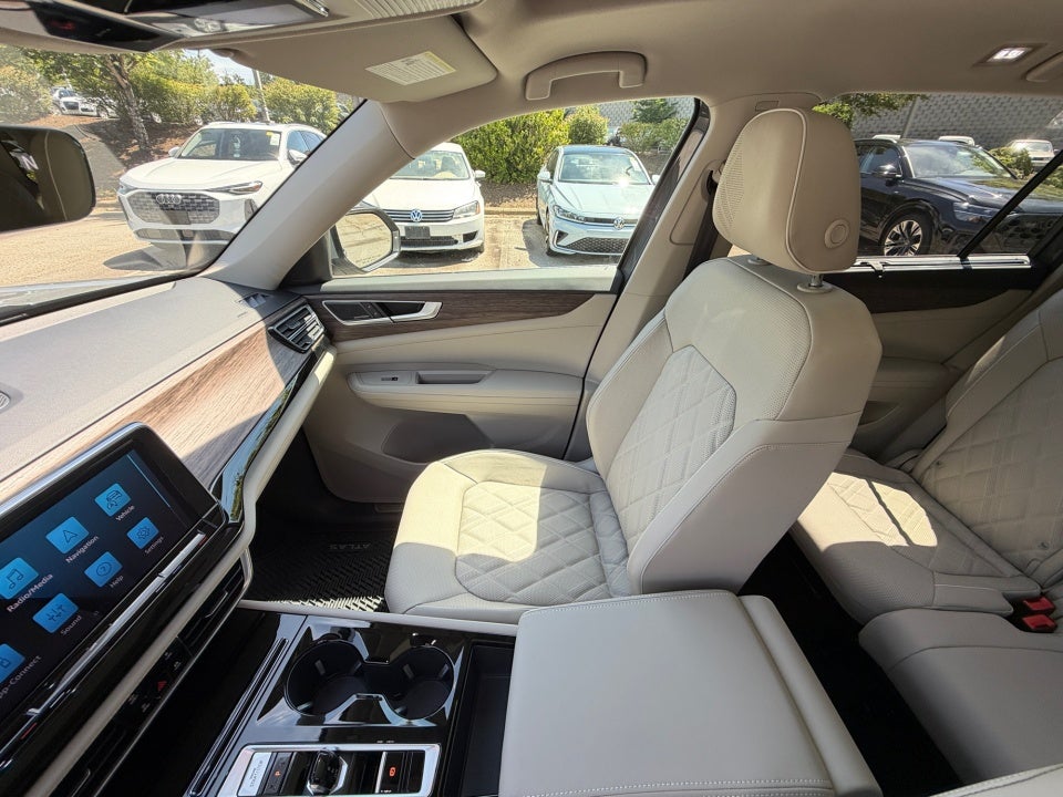 2026 Volkswagen Atlas SEL Premium R-Line