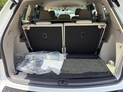 2026 Volkswagen Atlas SE with Technology