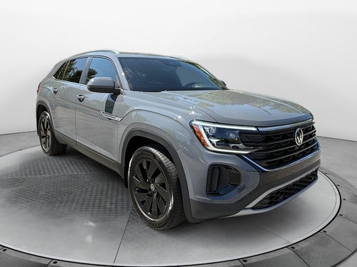 2026 Volkswagen Atlas Cross Sport SE with Technology