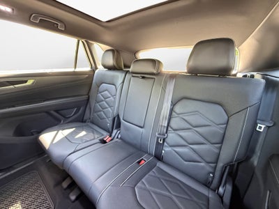 2026 Volkswagen Atlas Cross Sport SE with Technology
