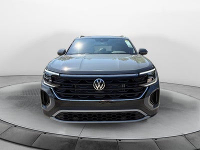 2026 Volkswagen Atlas Cross Sport SE with Technology