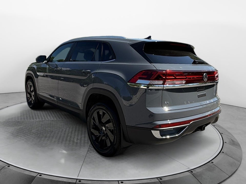 2026 Volkswagen Atlas Cross Sport SE with Technology