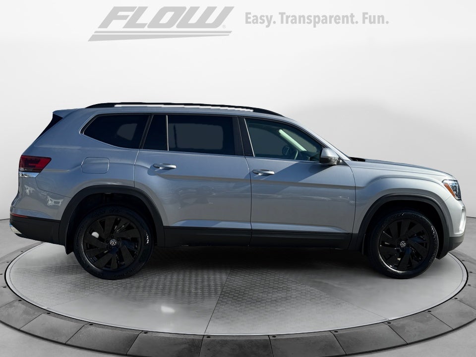 2026 Volkswagen Atlas SE w/Tech - Photo 8