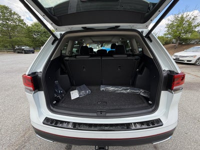 2026 Volkswagen Atlas SE with Technology