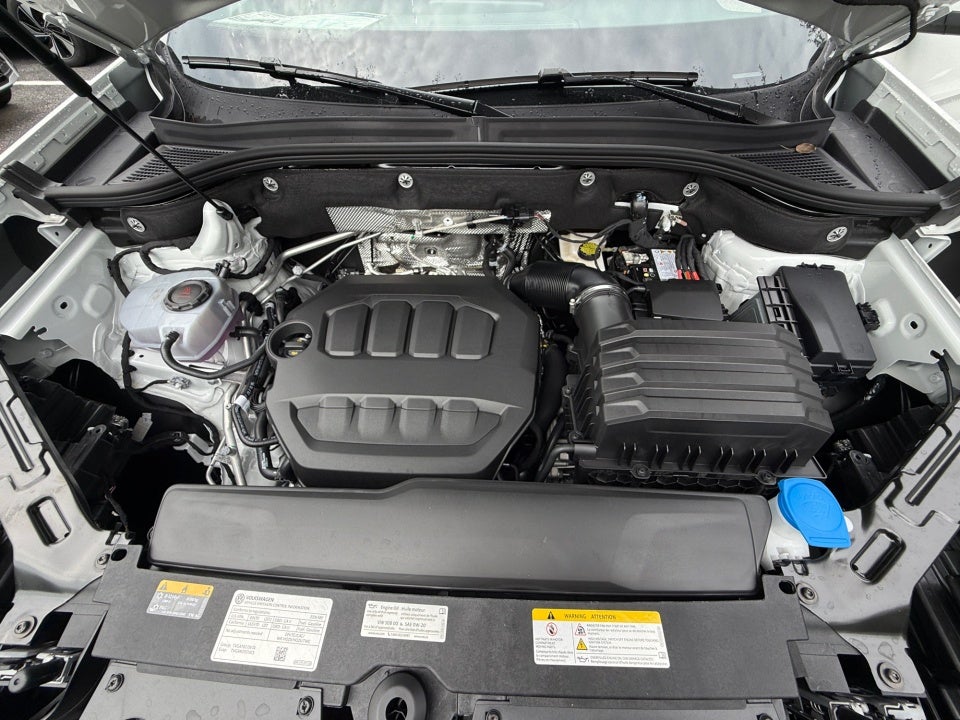 2026 Volkswagen Atlas Cross Sport 2.0T SE