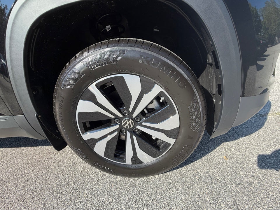 2026 Volkswagen Atlas Cross Sport 2.0T SE