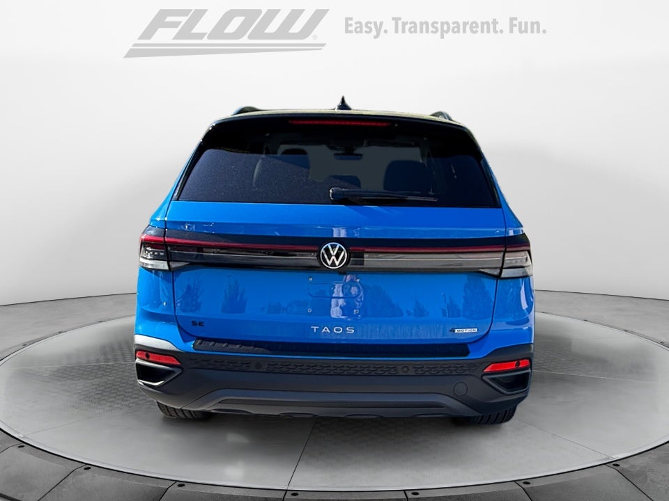 2026 Volkswagen Taos SE Black