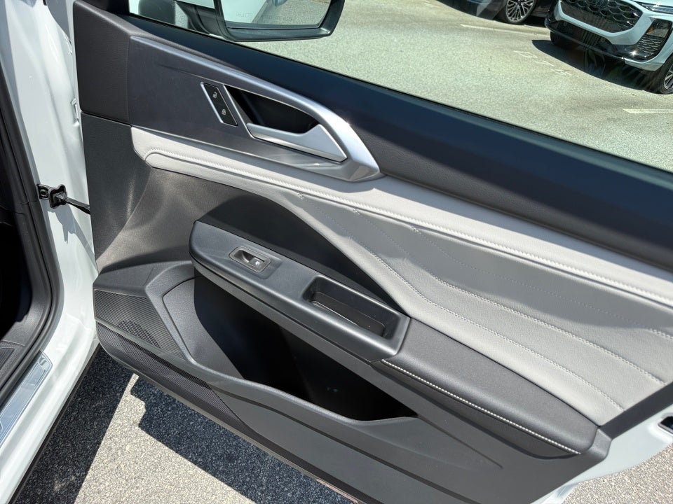 2026 Volkswagen Taos SEL