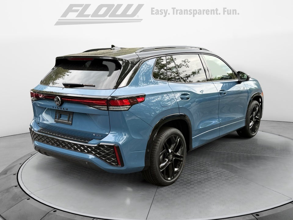 2026 Volkswagen Tiguan SE R-Line Black