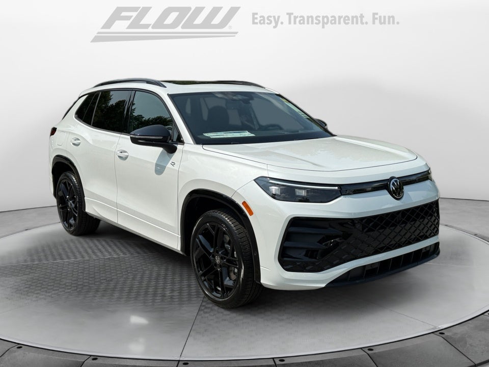 2026 Volkswagen Tiguan SE R-Line Black