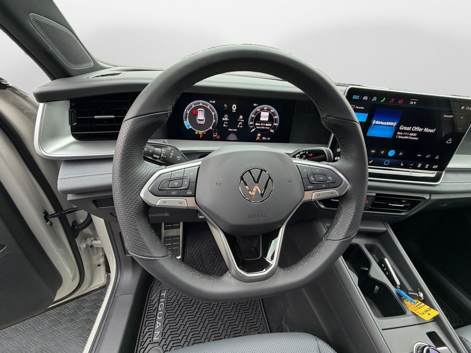 2026 Volkswagen Tiguan SE R-Line Black