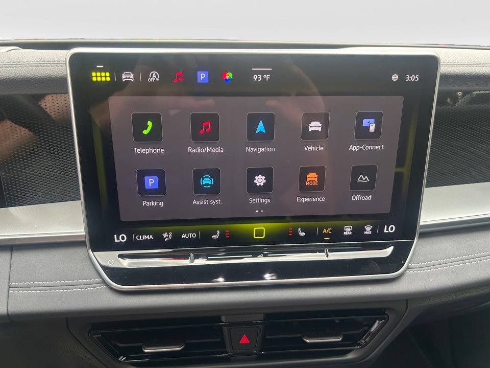 2025 Volkswagen Tiguan SE R-Line Black