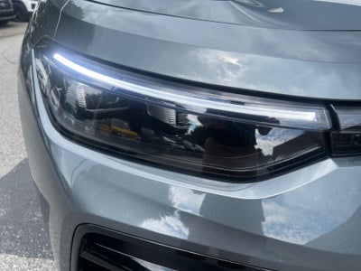 2025 Volkswagen Tiguan SE R-Line Black