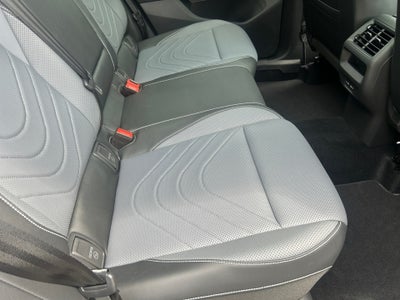 2025 Volkswagen Tiguan SE R-Line Black