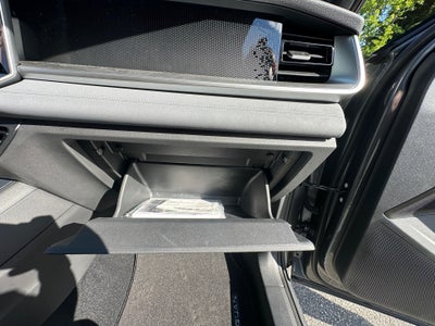 2025 Volkswagen Tiguan SE R-Line Black