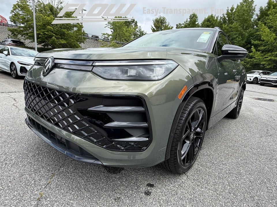 2026 Volkswagen Tiguan SE R-Line Black