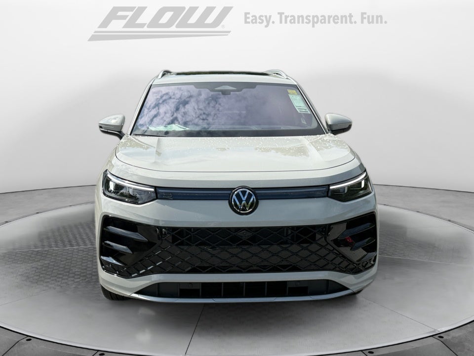 2026 Volkswagen Tiguan SEL R-Line Turbo