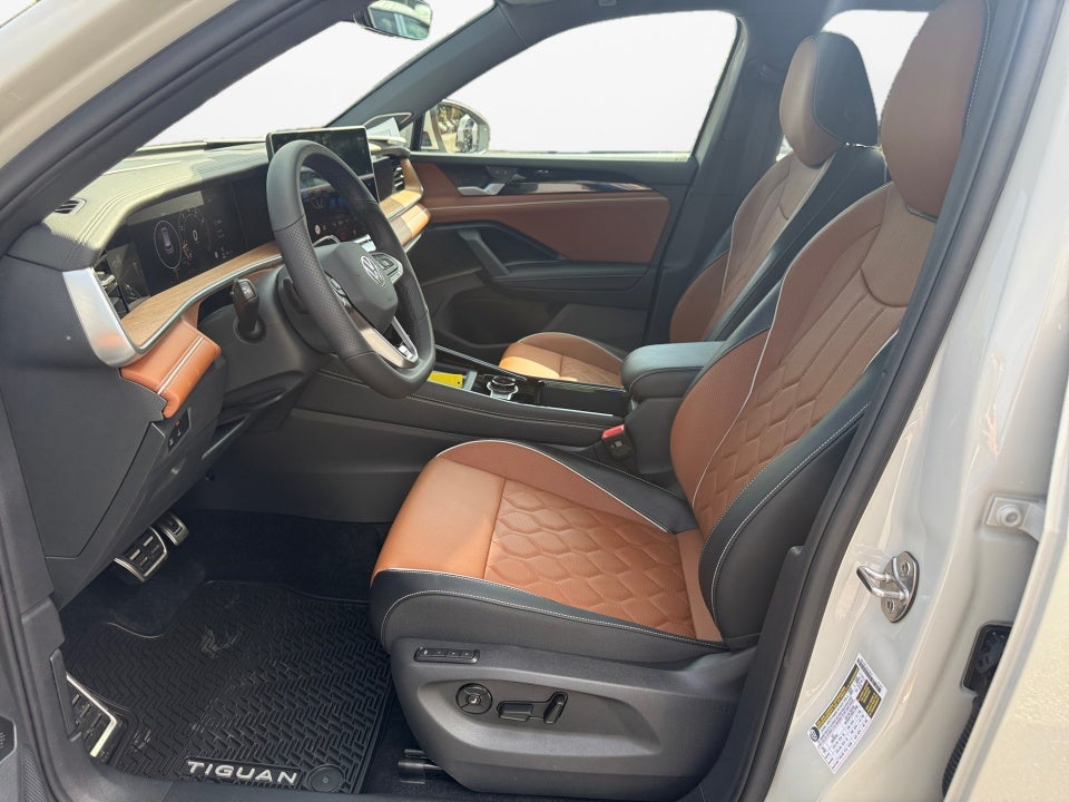 2026 Volkswagen Tiguan SEL R-Line Turbo