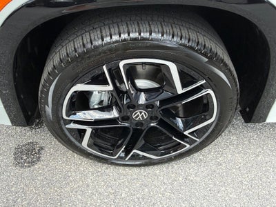 2026 Volkswagen Tiguan SEL R-Line Turbo