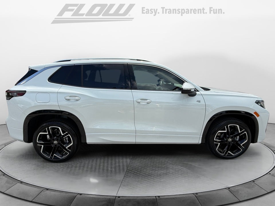 2026 Volkswagen Tiguan SEL R-Line Turbo