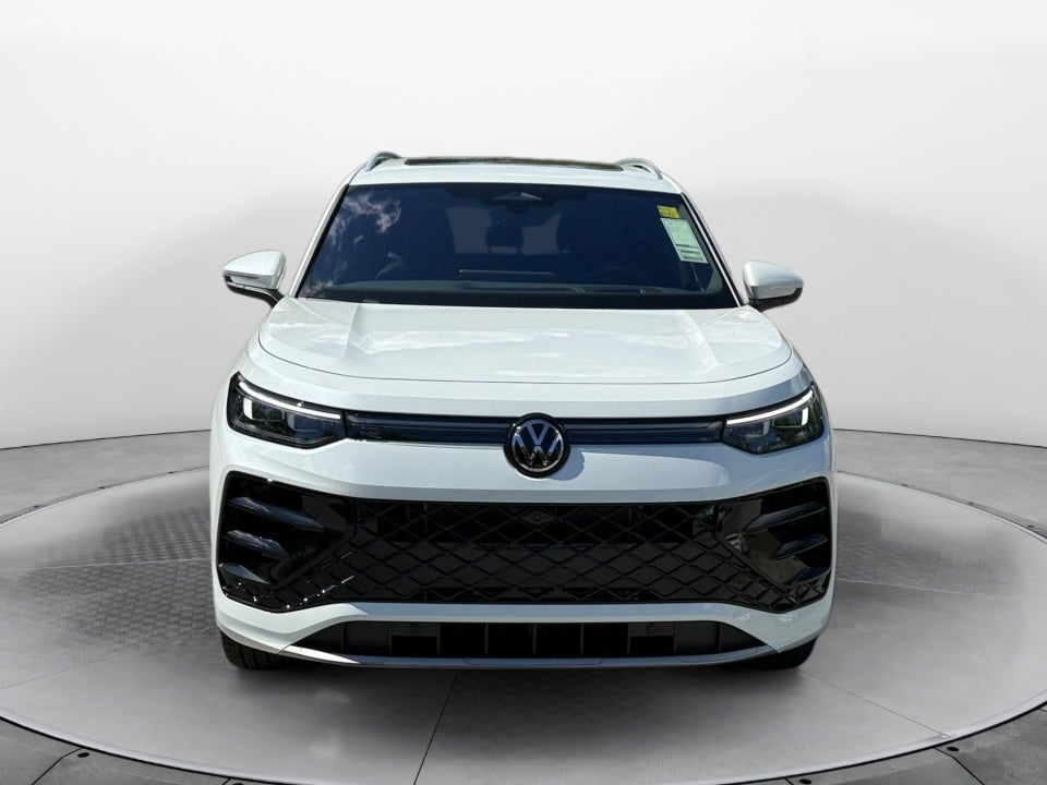 2026 Volkswagen Tiguan SEL R-Line Turbo