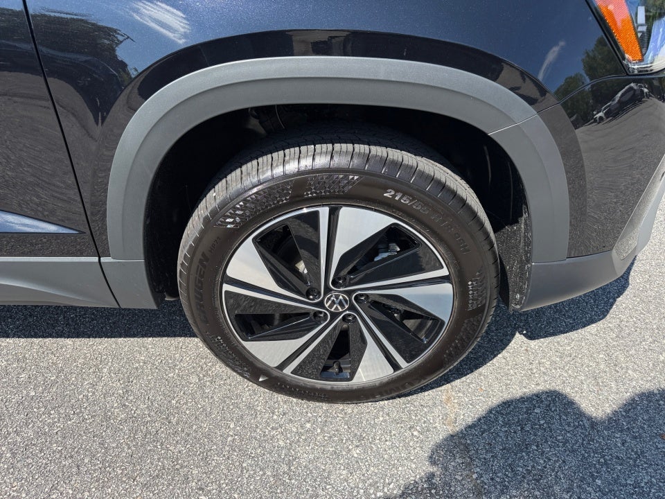 2026 Volkswagen Taos SE