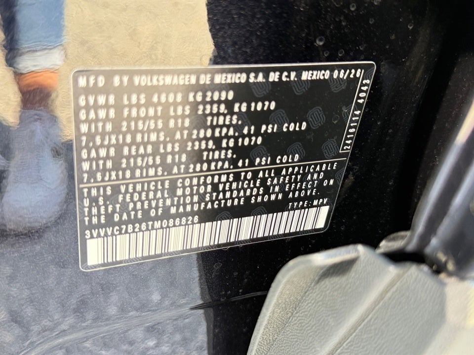 2026 Volkswagen Taos SE
