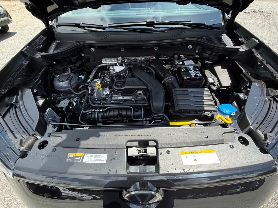 2026 Volkswagen Taos SE