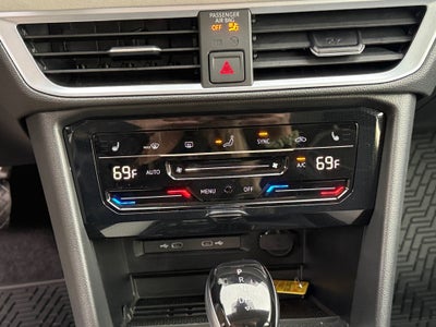 2027 Volkswagen Taos SE