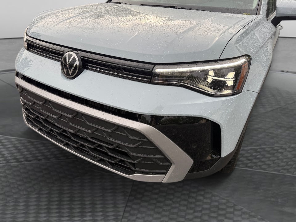 2027 Volkswagen Taos SE