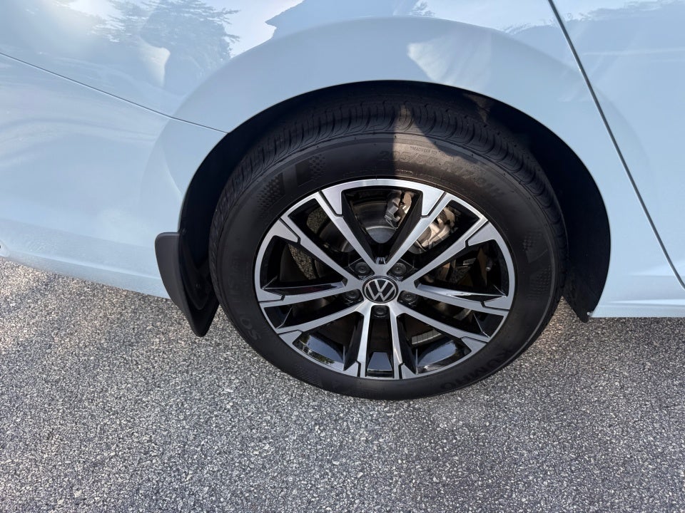 2026 Volkswagen Jetta Sport - Photo 23