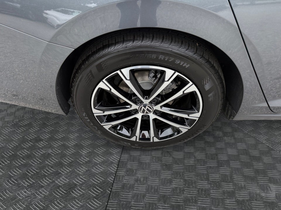 2027 Volkswagen Jetta Sport