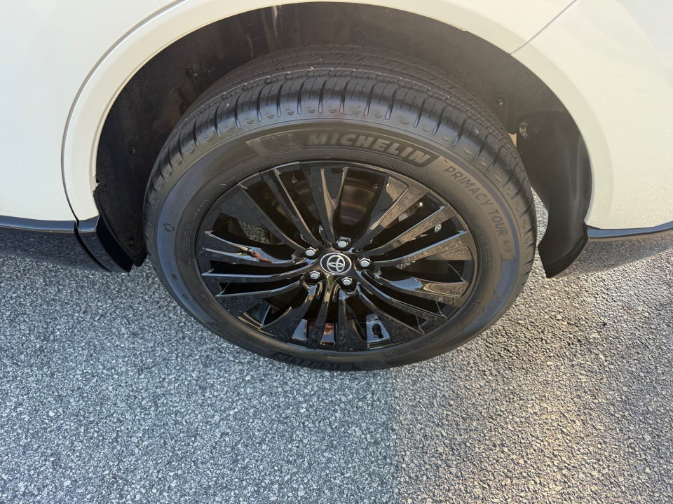 2024 Toyota Venza Nightshade