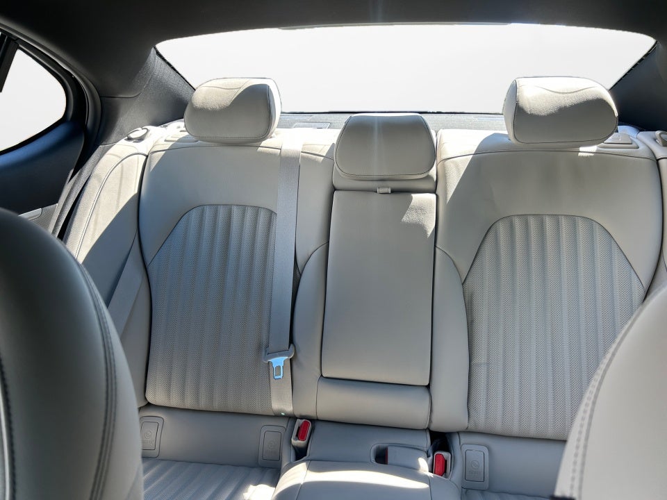 2023 Genesis G70 3.3T AWD