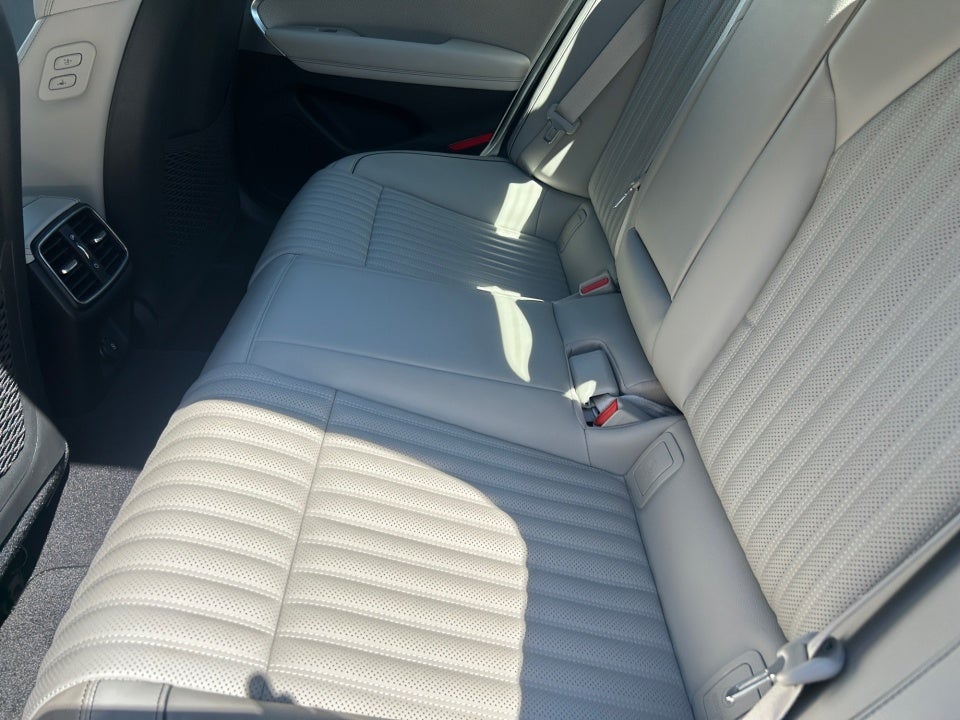 2023 Genesis G70 3.3T AWD
