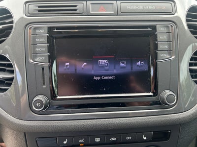 2017 Volkswagen Tiguan S