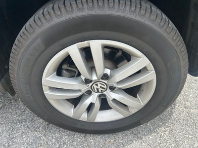 2017 Volkswagen Tiguan S