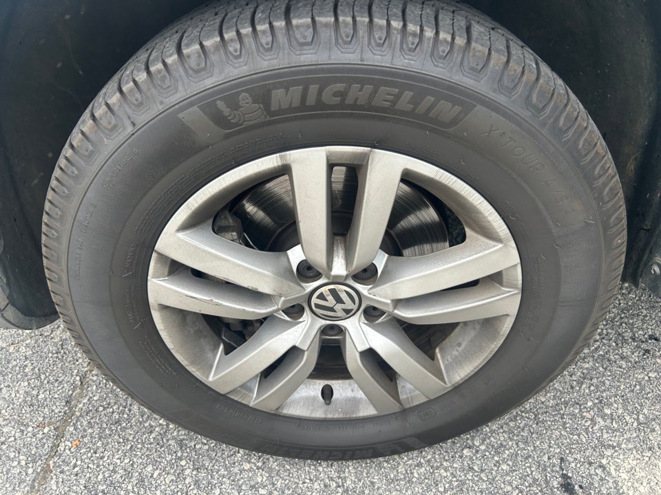 2017 Volkswagen Tiguan S