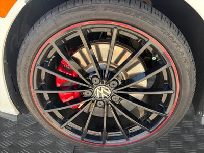 2023 Volkswagen Golf GTI 40th Anniversary Edition
