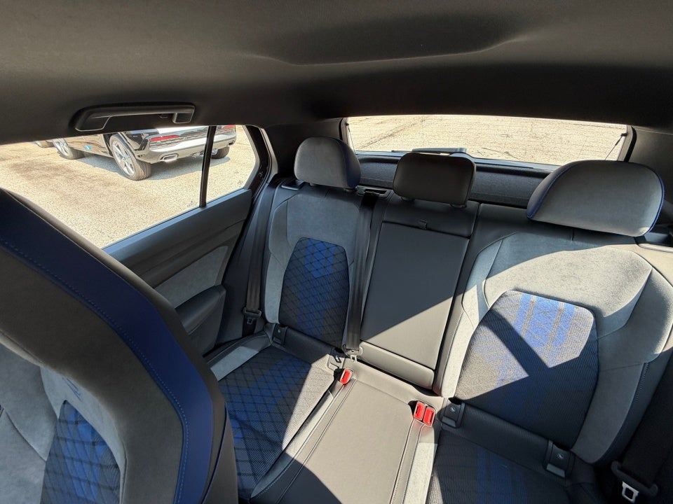 2026 Volkswagen Golf R 2.0T DSG
