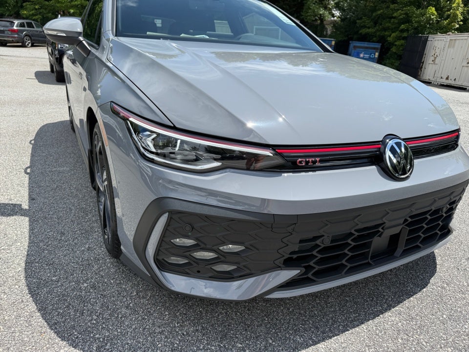 2026 Volkswagen Golf GTI SE