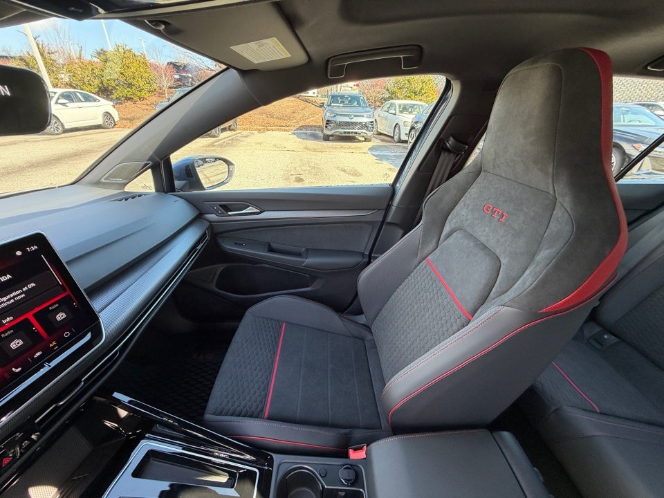 2026 Volkswagen Golf GTI SE - Photo 28