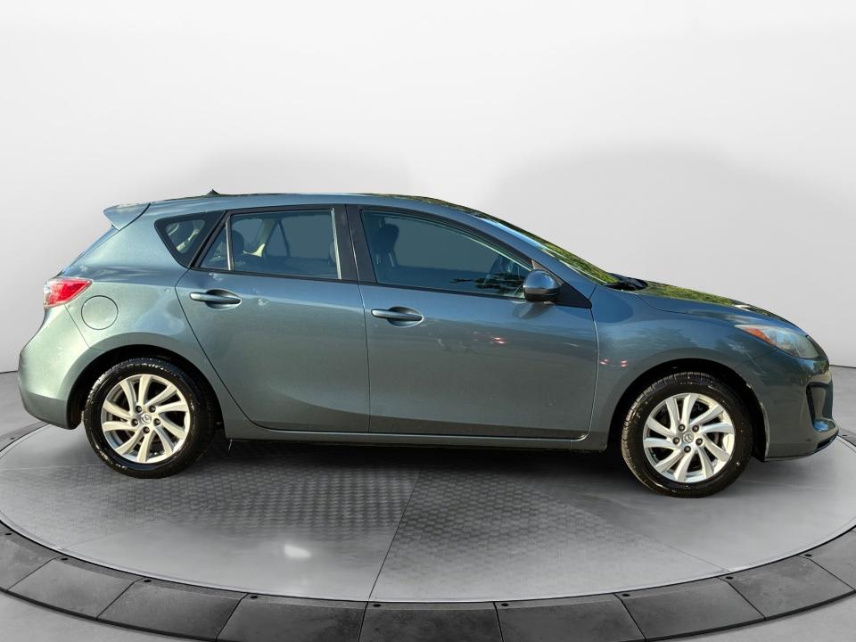 2012 Mazda Mazda3 Hatchback i Touring