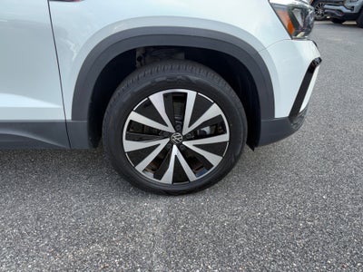 2023 Volkswagen Taos SE