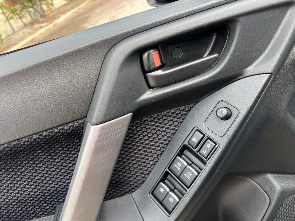 2018 Subaru Forester 2.5i (CVT)