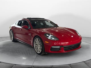 2018 Porsche Panamera 4