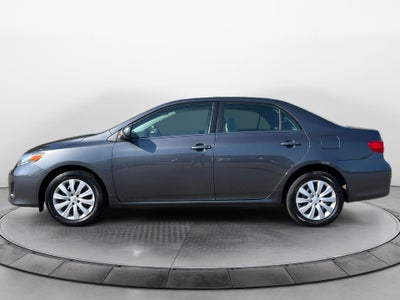2013 Toyota COROLLA LE