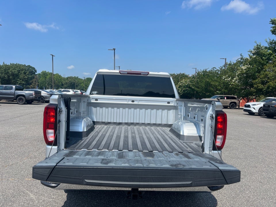 2022 GMC Sierra SLE