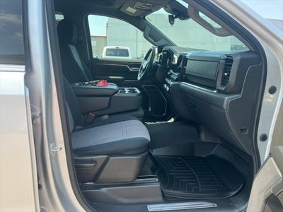 2022 GMC Sierra SLE